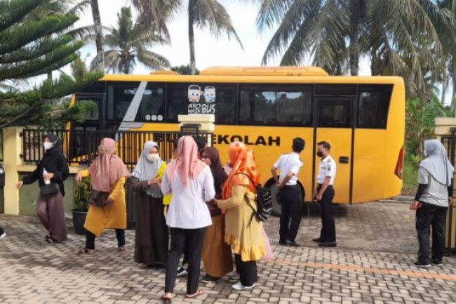 Dishub Fasilitasi Bus Sekolah Untuk Anak Berkebutuhan Khusus, SLB Sidomulyo Sampaikan Rasa Syukur dan Terimakasih