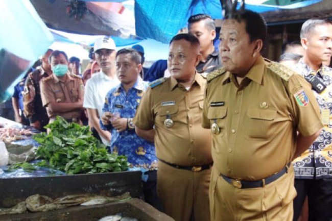 Persiapan Kunjungan Presiden RI, Bupati  dan Gubernur Lampung Tinjau Pasar Natar dan Jalan Itera