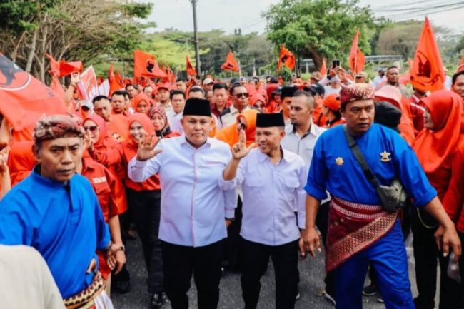 Nanang-Beriman Resmi Mendaftar Ke KPU Lamsel