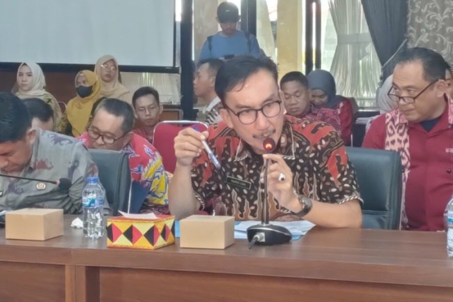 Giliran Lampu Jalan Jadi Sorotan Pansus DPRD Lamsel