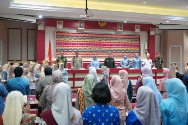 Ketua DPRD Lampung Selatan Peringati Hari Kartini,di Aula Rajabasa