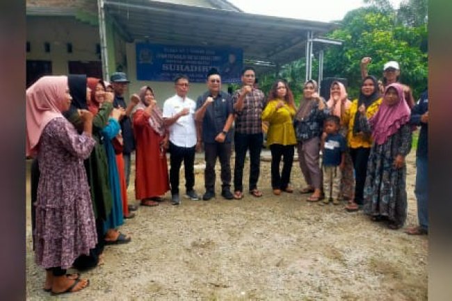Suhadirin Anggota DPRD Lamsel, Reses di Desa Bulog