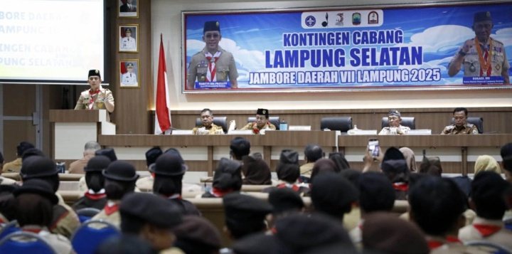 Bupati Egi Lepas Kontingen Pramuka Lampung Selatan ke Jambore Daerah 2025, Tekankan Pentingnya Generasi Muda Tangguh dan Adaptif