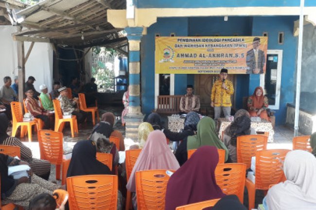 Anggota DPRD Lampung Selatan H. Ahmad Al-Akhran Gelar Sosialisasi Pembinaan Ideologi Pancasila dan Wawasan Kebangsaan