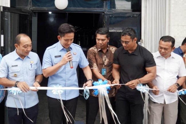 Bupati Egi Resmikan Basecamp Gym Sidomulyo, Dorong Penguatan Budaya Hidup Sehat